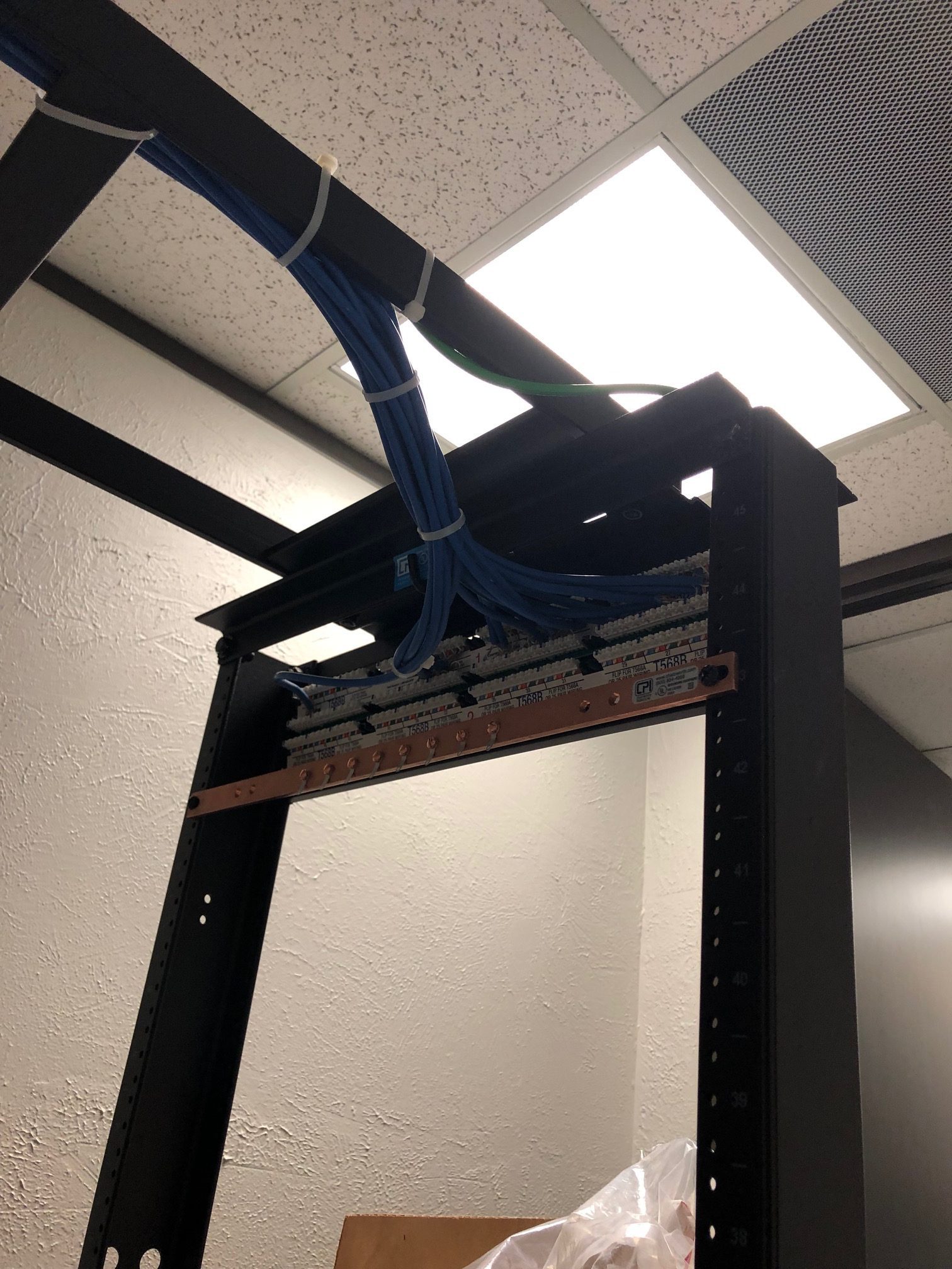 rack with ground bus bar