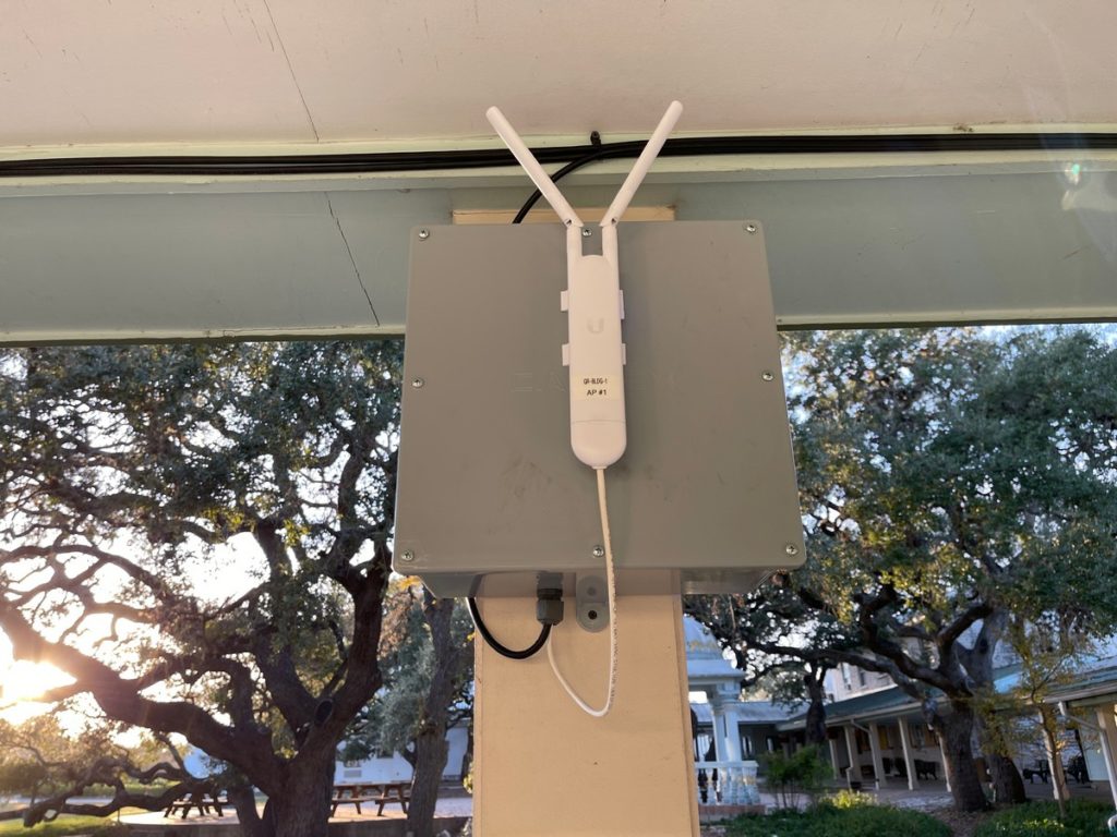 jbox-install-wireless-access-point